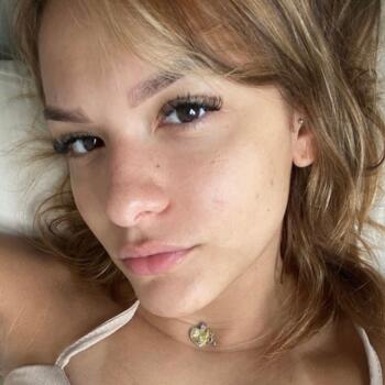 Niñera en Morón: Martina