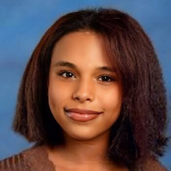 Babysitter in Racine: Essynce