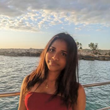 Babysitter in London: Nandana
