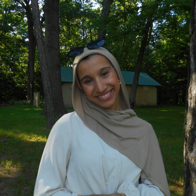 Babysitter in Staten Island: Salma