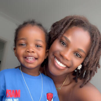 Babysitter Job in Zwijndrecht: Babysitter Job Whitney