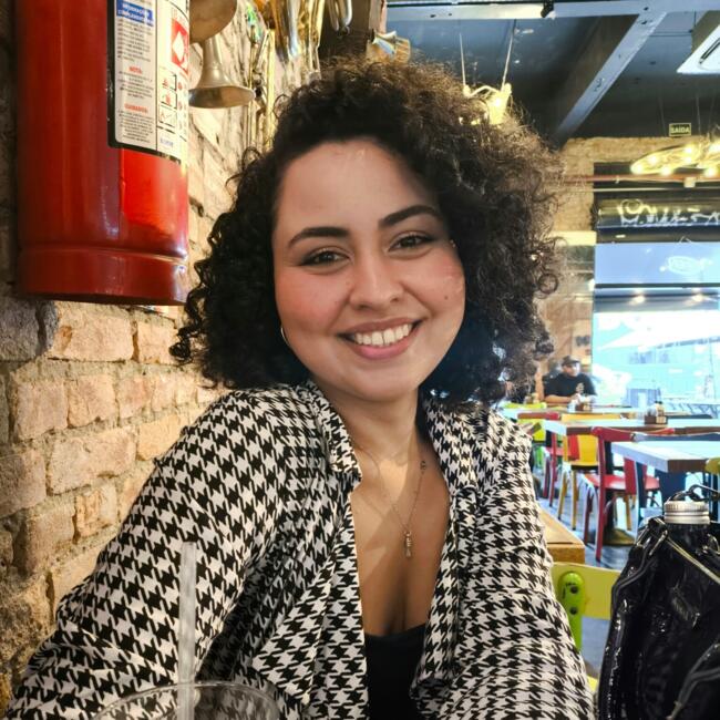 Babysitter in Atibaia: Laíse