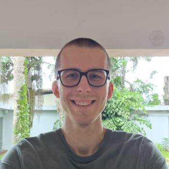 Babysitter in Charleroi: Mathias