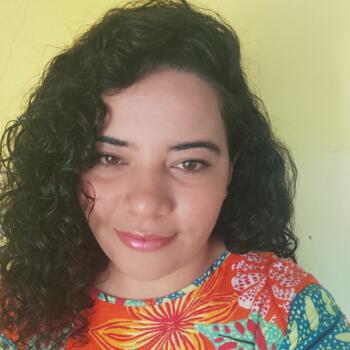 Babysitter in São Gonçalo (São Gonçalo): Luana