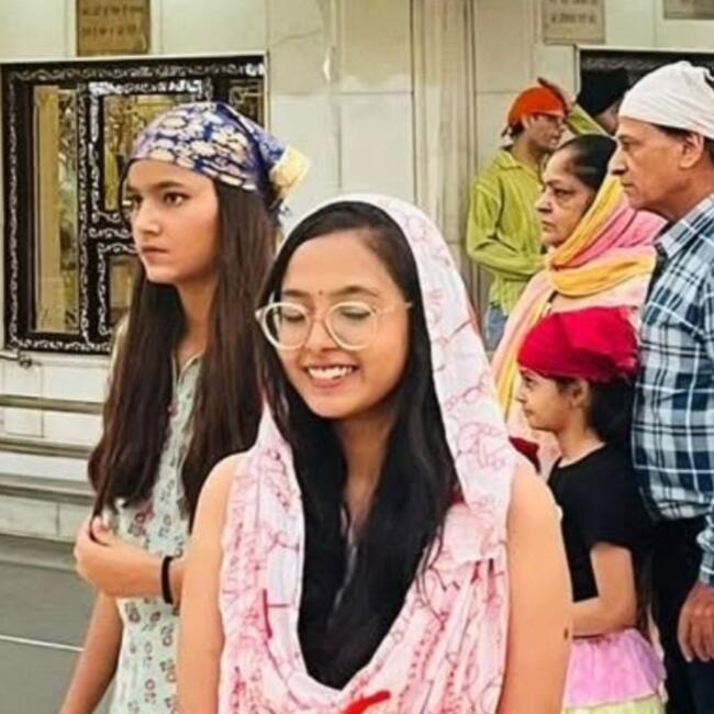 Babysitter in Greater Noida: Gaurie