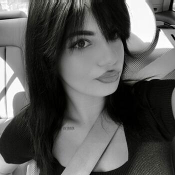 Babysitter a Vicenza: Angela