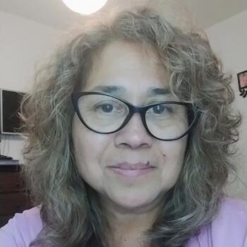 Babysitter in Árvore: Fabiana