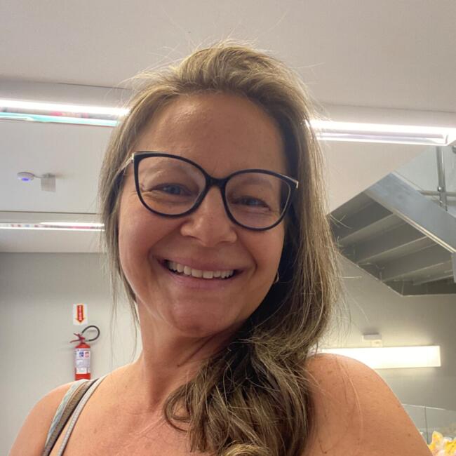 Babá em São José (São José): Priscila