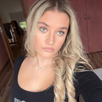 Babysitter Prague: Sandra