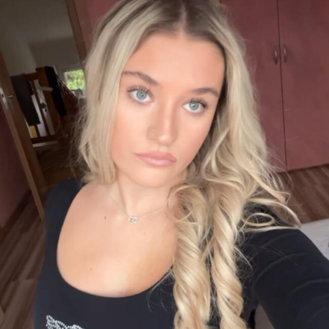 Babysitter in Prague: Sandra