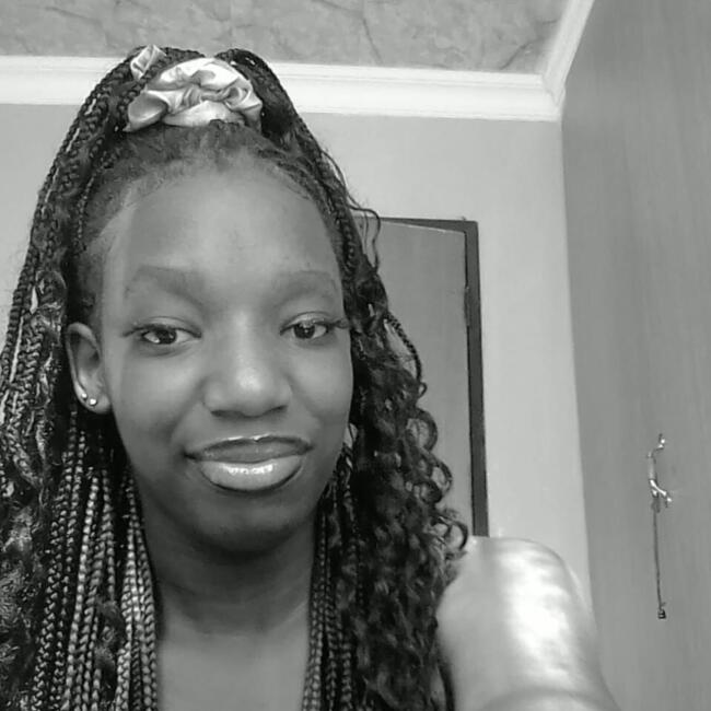 Babysitter in Waterford: Kgali