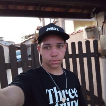 Babysitter in Rio de Janeiro: Hálex