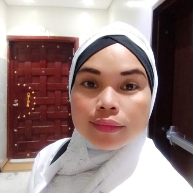جليسة أطفال في الرياض: Gleen