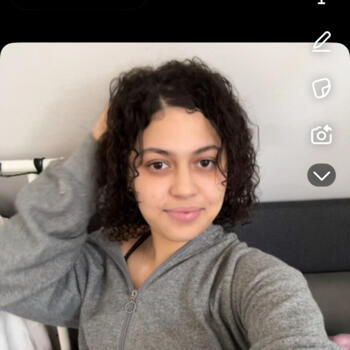 Babysitter in Neu-Isenburg: Mia