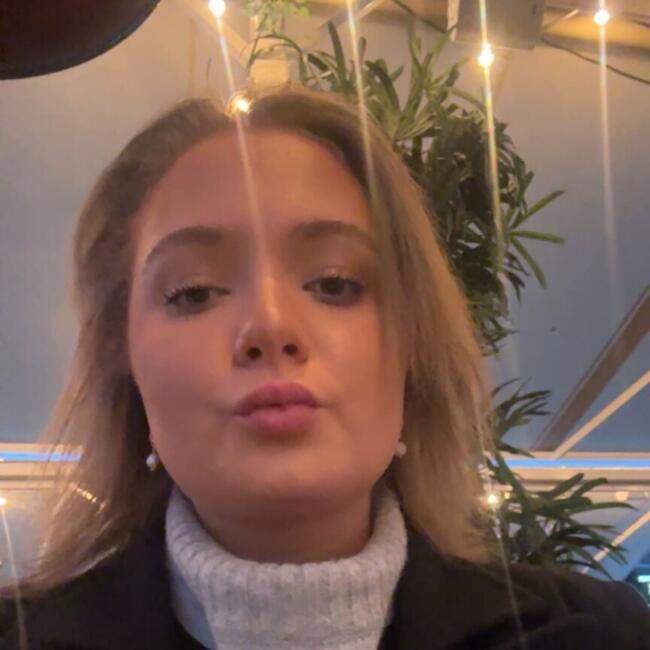 Babysitter in Stockholm: Sofia