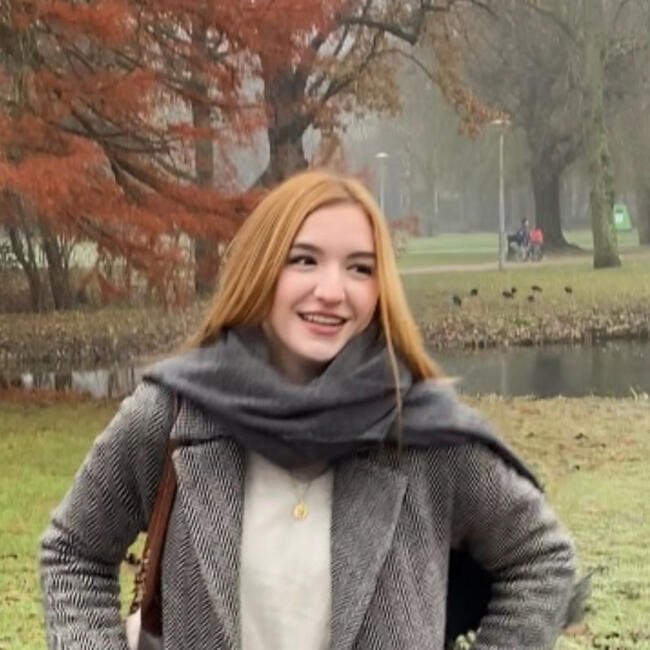 Babysitter in Los Barrios: Cristina