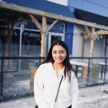 Baby-sitter in Concord: Anshika