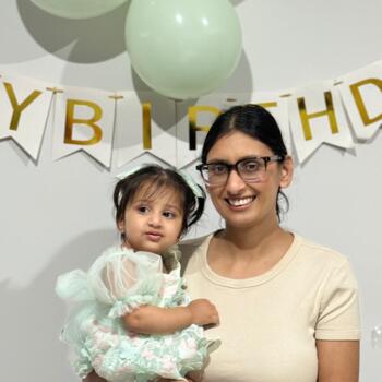 Babysitting job in Melbourne: babysitting job Jashan