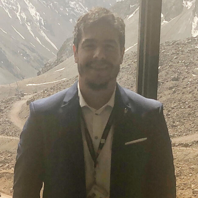 Babysitting job in Paraná: Alejandro