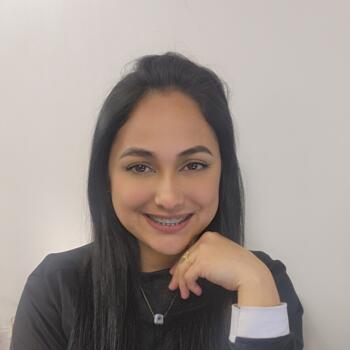 Babysitter in Torrejón de Ardoz: Angela