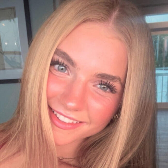 Babysitter in Jeffersonville (Indiana): Katie