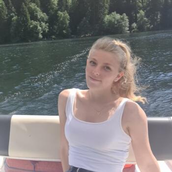 Baby-sitter in Vandœuvre-lès-Nancy: Coralie