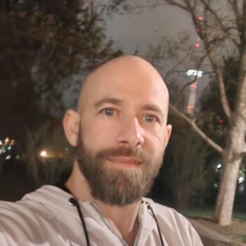 Babysitter Berlin: Mahmood