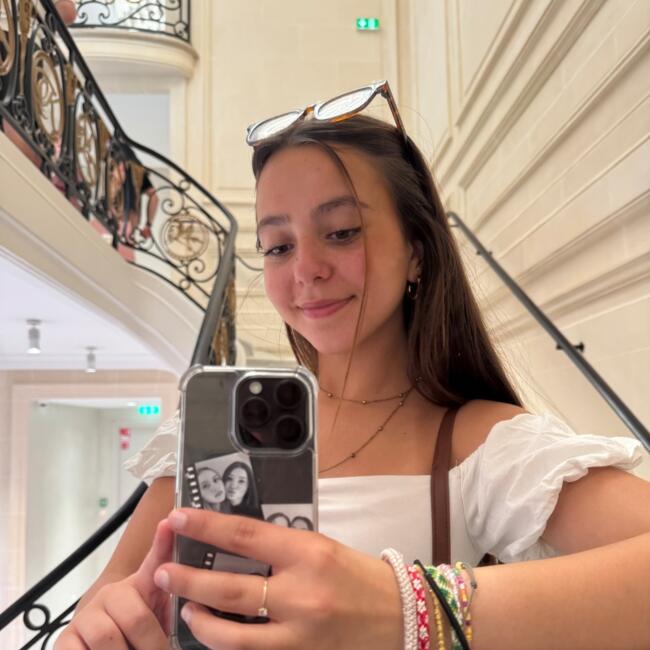 Babysitter in La Ferté-sous-Jouarre: Mailis