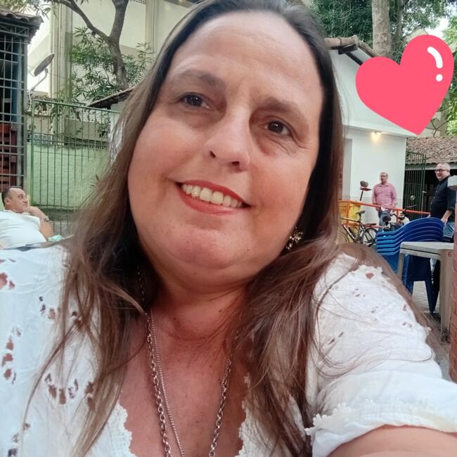 Babysitter in Niterói: Cristiane