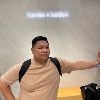Babysitting job in Paranaque City: babysitting job Joemar