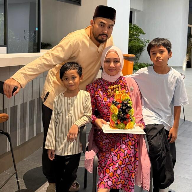 Kerja pengasuh di Ampang: Fatinul