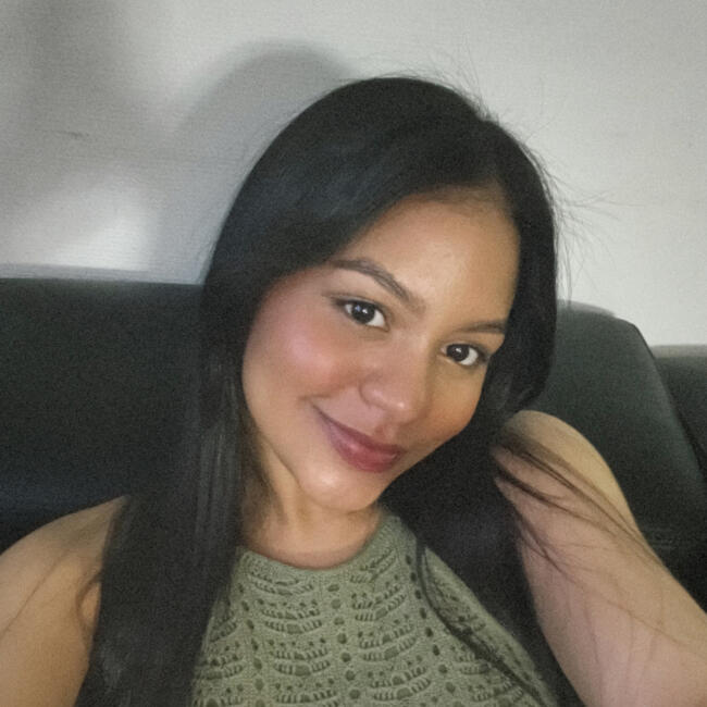 Babysitter in Beaumont-sur-Oise: Catalina