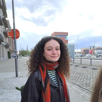 Babysitter in Queluz: Giorgia