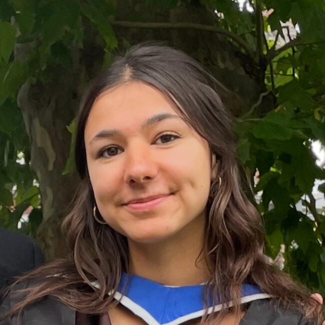 Babysitter in London: Klara