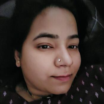 पुणे में बेबीसिटिंग की नौकरी: बेबीसिटिंग से जुड़े काम Ayushi