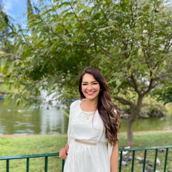 Babysitter Paris: Camila