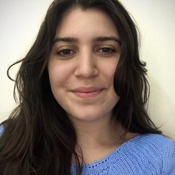 Babysitter in Curitiba: Laura