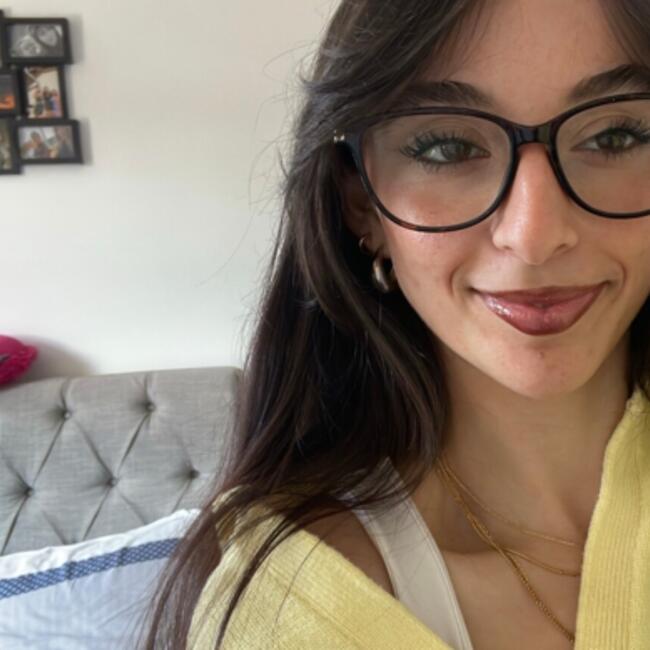 Babysitter in Darwin: Tania