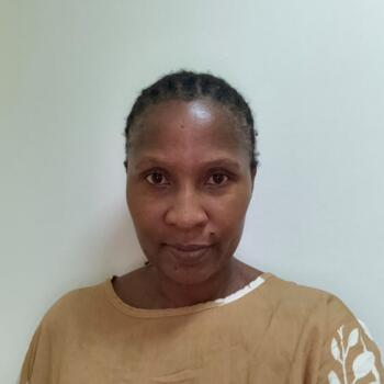 Babysitter in Doha: NALUBEGA