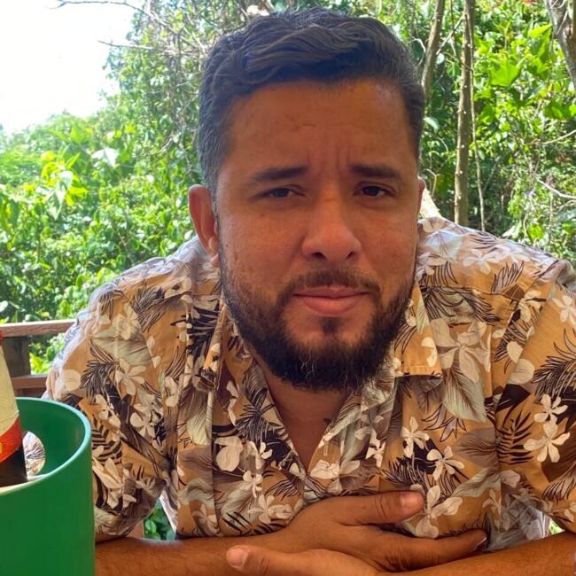 Babysitting job in Taboão da Serra: Charles