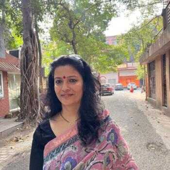 Nanny in Noida: Sonal