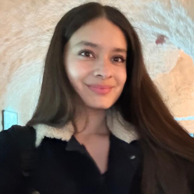 Babysitter in Antwerp: Ahinoa Alejandra