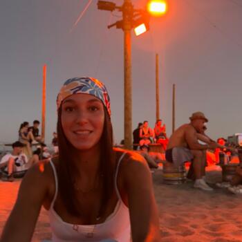 Babysitter in Cahors: Pauline