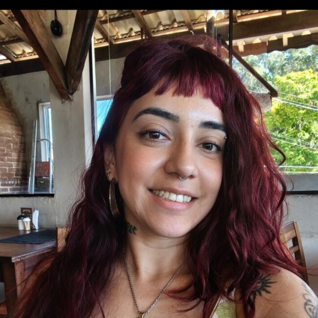 Babá em Pouso Alegre: Amanda