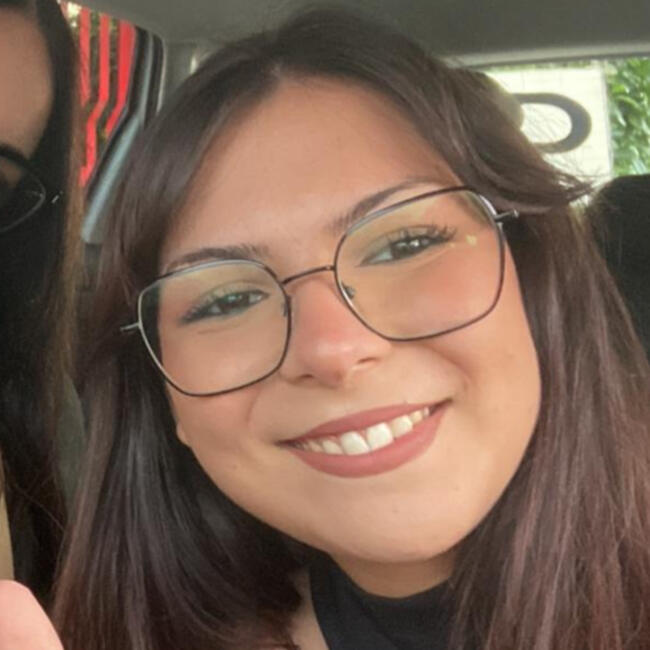 Babysitter in Aprilia: Asia