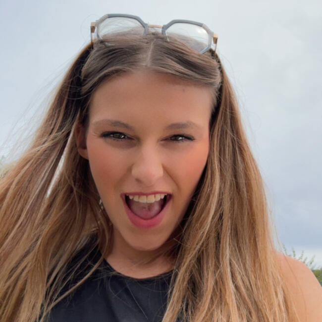 Babysitter in Annecy: Mathilde