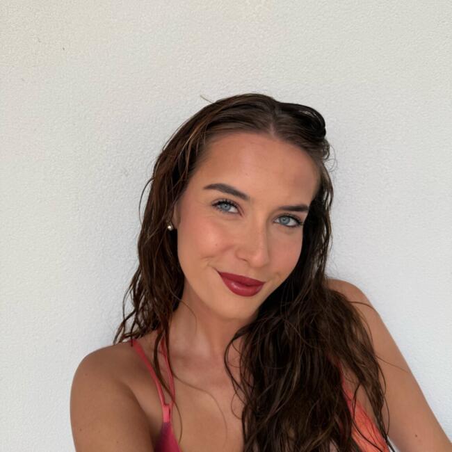 Babysitter a Ferrara: Giulia