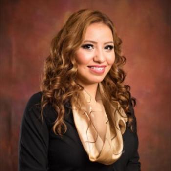 Babysitter Monclova: Karime