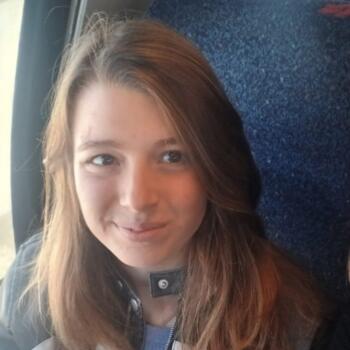 בייביסיטר ב- כרמיאל: סתיו