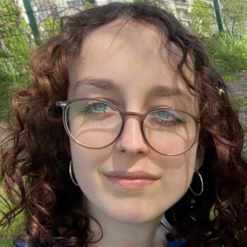 Babysitter in Vienna: Mona